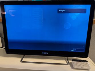 Sony 32” TV + remote