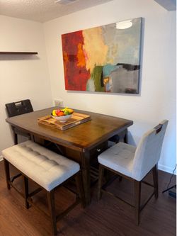 Dining set
