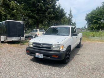 1999  Toyota Tacoma SR5