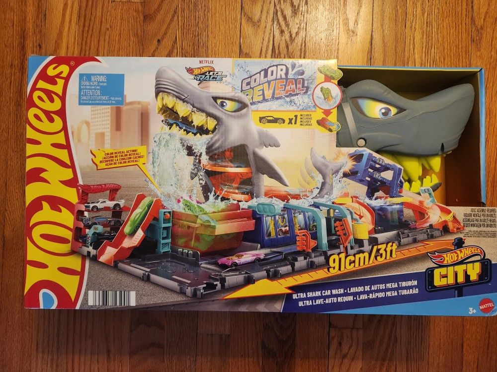 Hot Wheels Shark CAR WASH