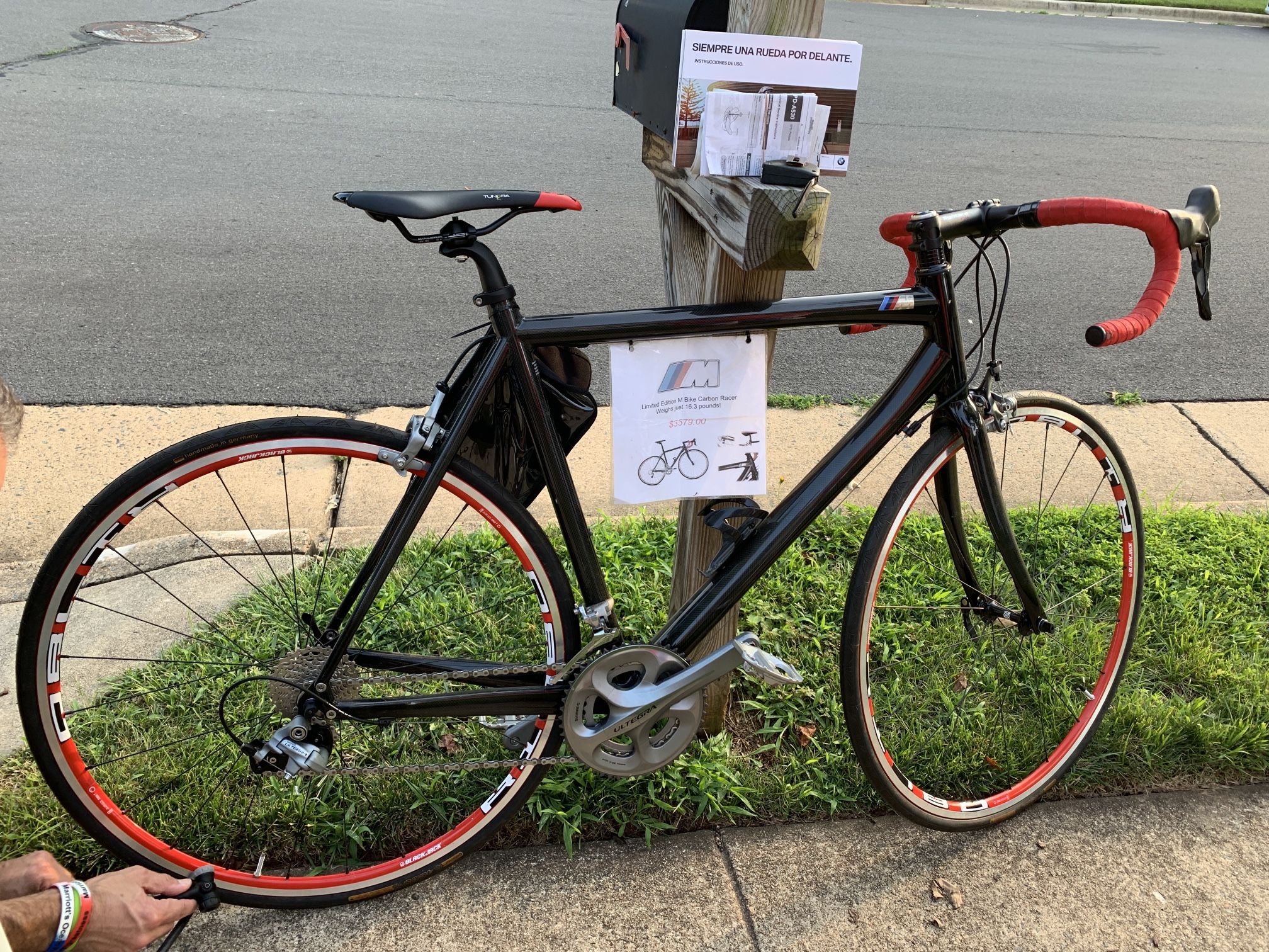 *** LIMITED EDITION BMW M BIKE CARBON RACER ROAD BIKE CARBON FIBER FRAME  *** for Sale in Ashburn, VA - OfferUp