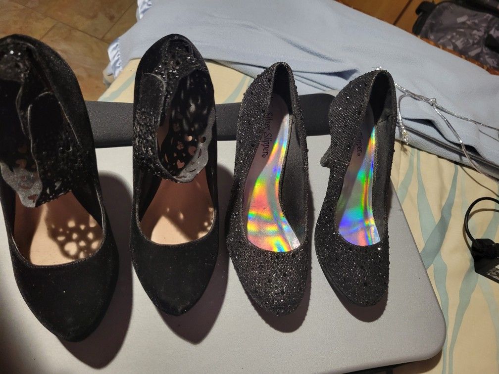 High Heels 👠10 Dollar each or both for 15 dollars.