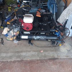 Honda/HD 3 Piston Air Compressor Runs Good Fresh Oil Cl