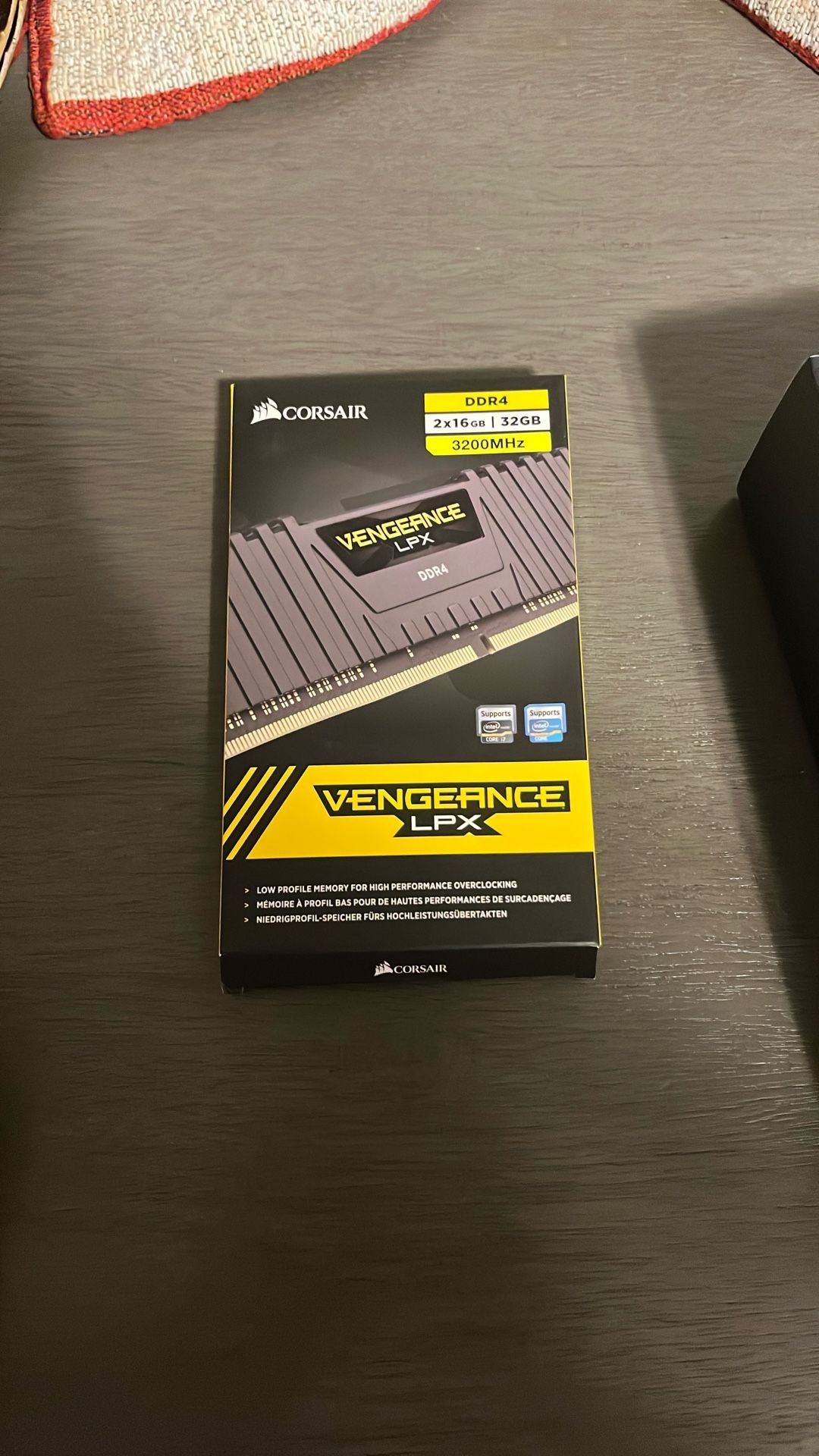 Corsair 32gbs Of DDR4 RAM 3200MHZ