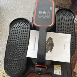 Motorized Eliptical Trainer