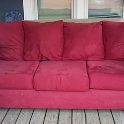 Free Couch And Loveseat 