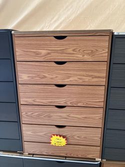 Five drawers dresser