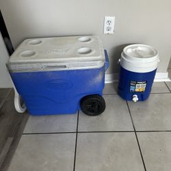 Coleman Ice Box And Ice Water Jug 
