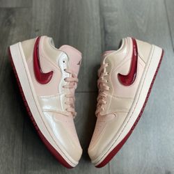 Jordan 1 Low ‘Patent Valentines Day’ 