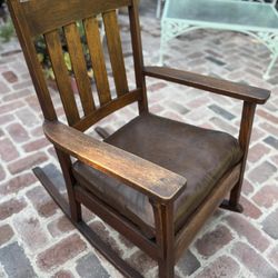 Mission Rocking Chair 
