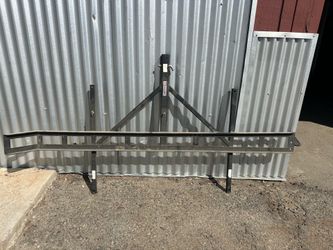 Motorcycle hitch rack