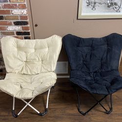 2 Butterfly Chairs