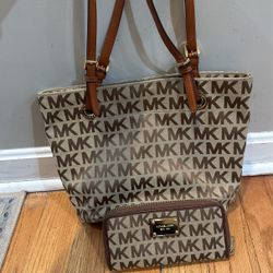 Michael Kors Bag & Matching Wallet