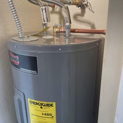 RUUD 50 Gallon Water Heater  