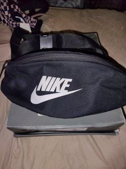 Nike Belt Bag
