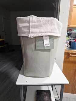Belle Maison laundry basket with removable bag w/ drawstring