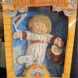 Vintage  Early 80s ORIGINAL  1086  CABBAGE PATCH DOLL