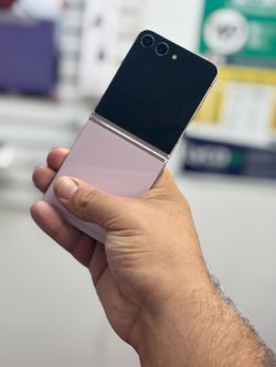Samsung Z flip 5 256gb unlocked