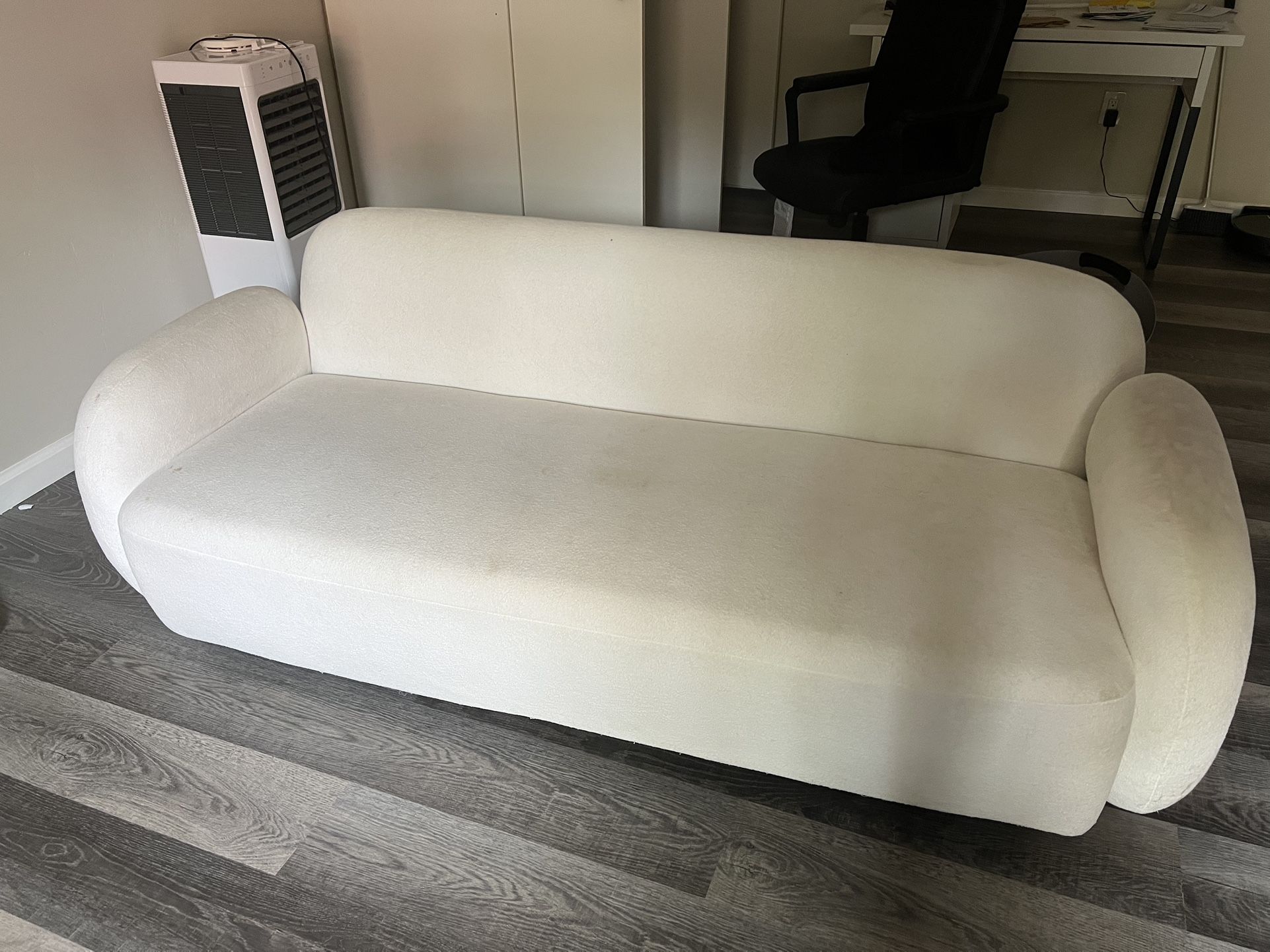 Free couch