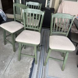 Bar stools $40 For All 4 Stools! Must Go! 
