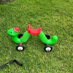 Inch Worm Radio Flyer 