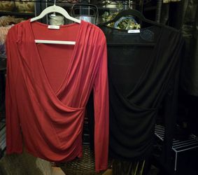 You Get 2..WT #1081 Womens Medium Doublju Long Sleeve  Wrap Tops