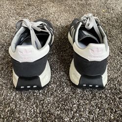 Women’s Adidas Shoes 