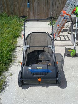 Yard sweeper