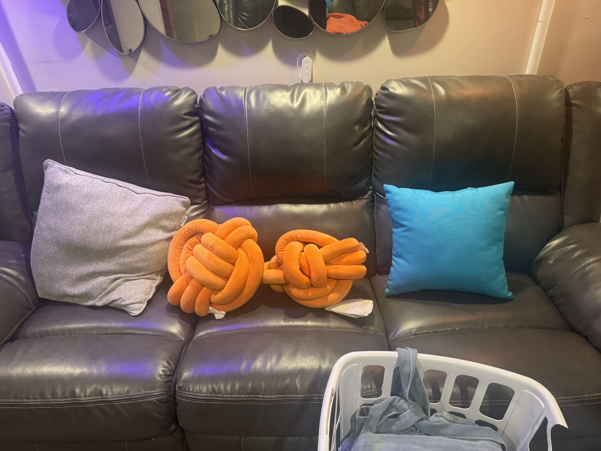 2 Pc Grey Living Room Set Some Wear In Good Condition Couch 3 Seat Recliner Love Seat 2 Recliners
