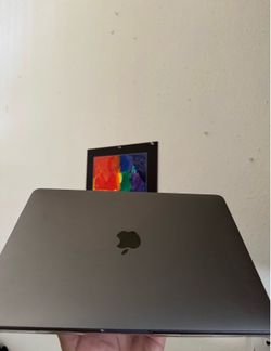 2017 MacBook Pro 13inch