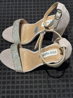 Steve Madden Women's Heels Size 7 Light Grey 4 Inch Heel