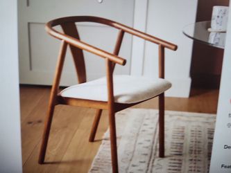 Fonra Dining Chairs