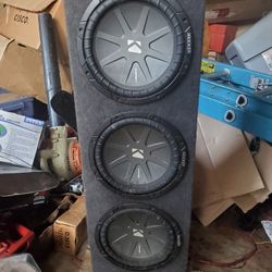 Subwoofer Box With 3- 10" Kicker Comps