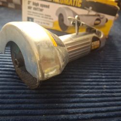Central Pneumatic 3 Inch Air Cutter IOB 