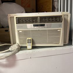 Air Conditioning BTU 8000 With Remoto