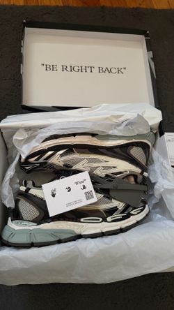 Off whites “be right back”