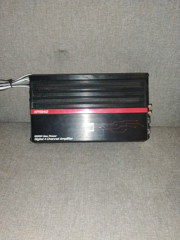 1000 Watt 4 Channel Amplifier