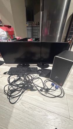 PC Computer With Dual Monitor