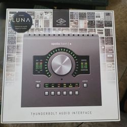 ⚡Brand New Apollo Twin X Thunderbolt With Extras !! ⚡