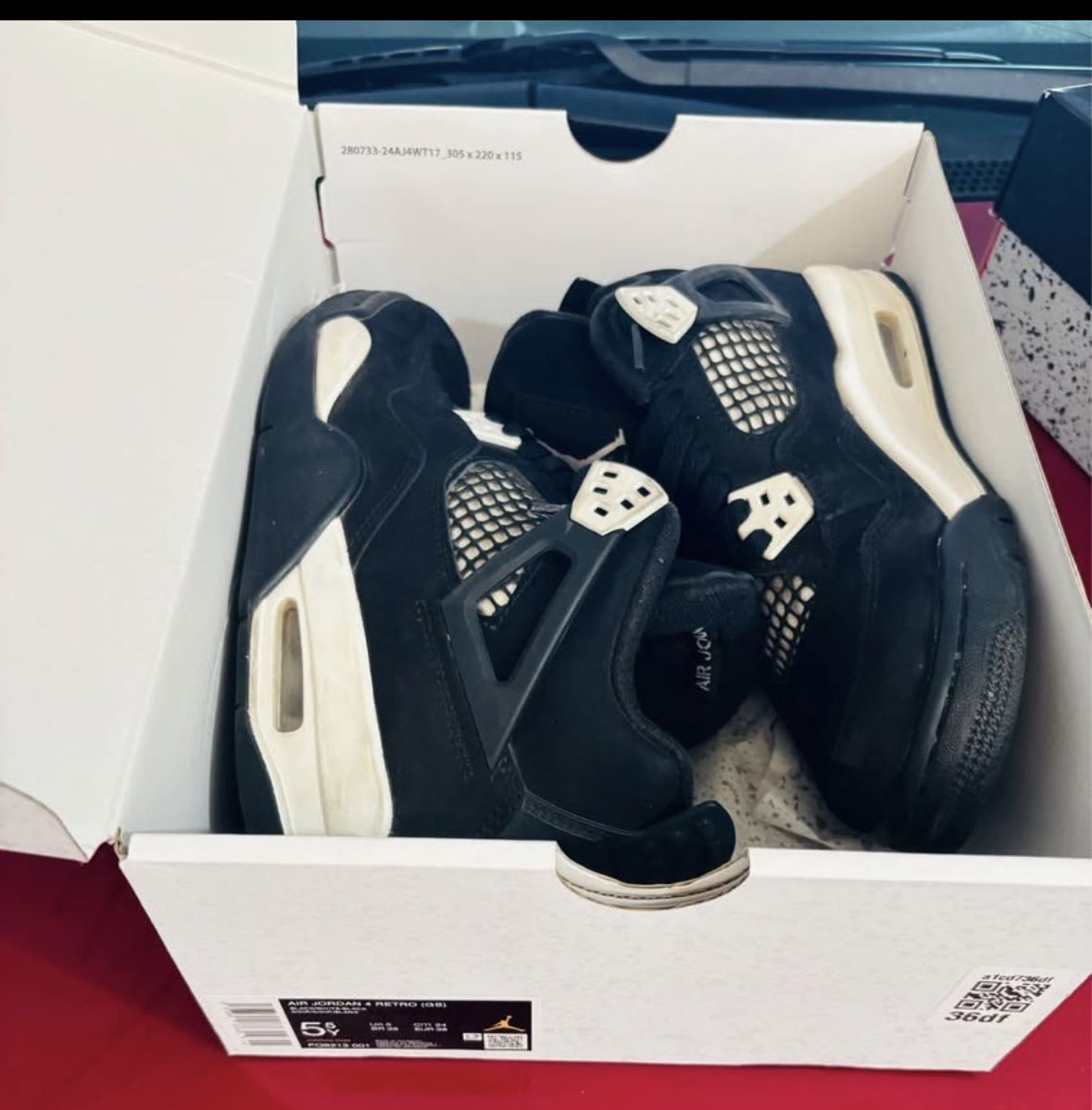 Jorda 4 Retro #5.5y For Kids