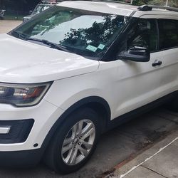 Ford Explorer - Great Condition - Inspected $9500 Obo
