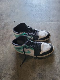 Nikes 91/2