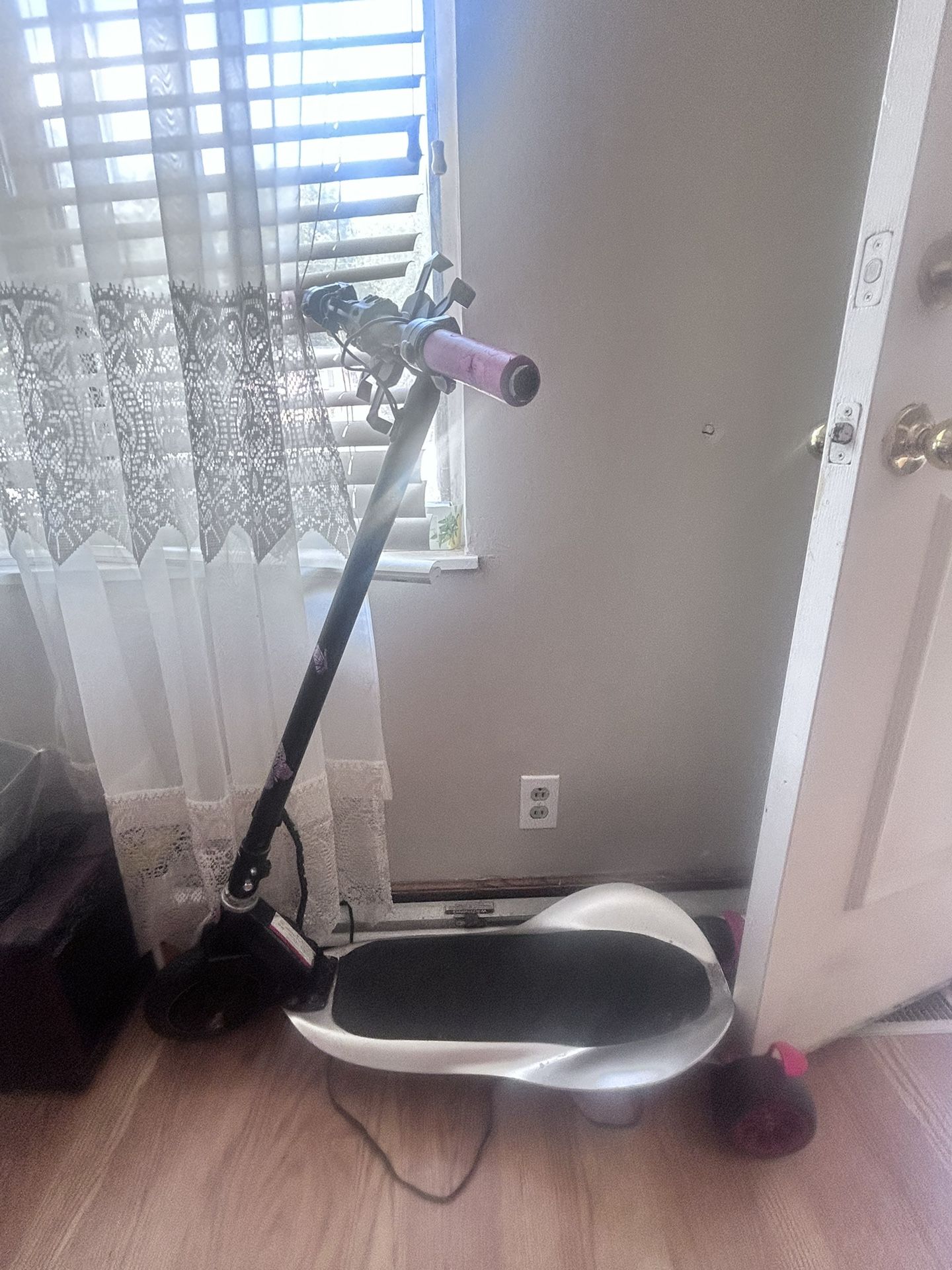 Scooter it needs a charger
