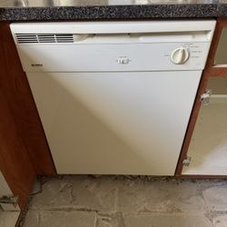Kenmore Dishwasher