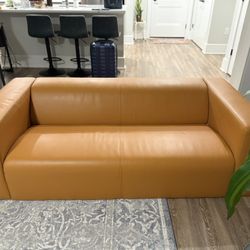 Love Seat Couch For Sale For 50$ Pickup Only