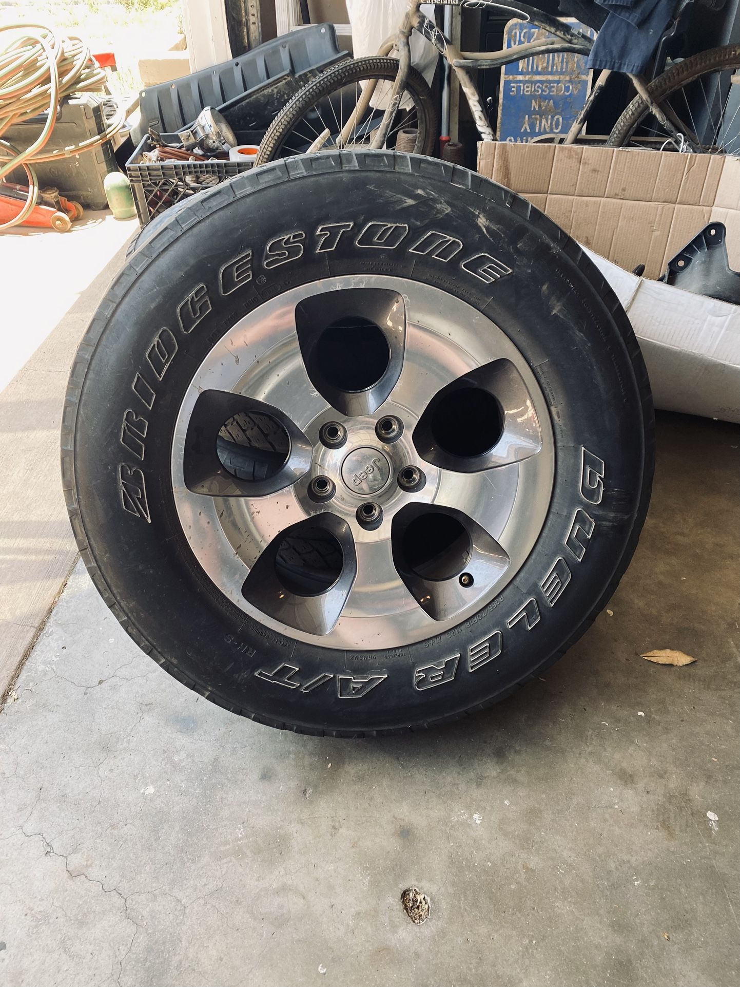 2017 Jeep Wrangler Sahara Tires/wheels