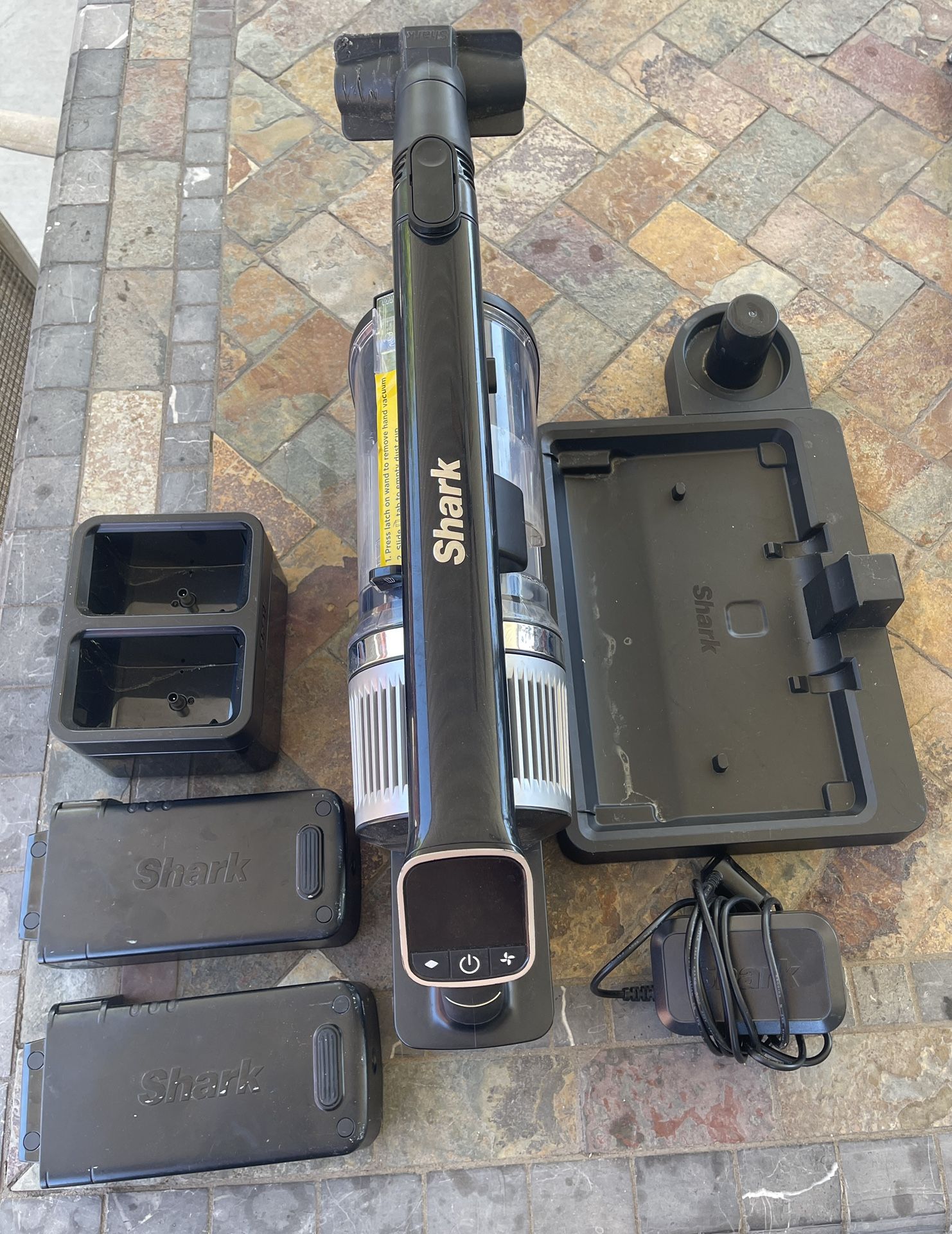 Shark Cordless Pro IQ Stick Vac