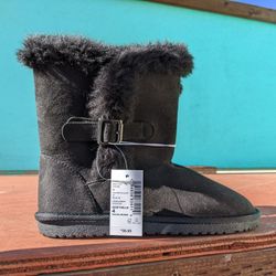 Black Boots Size 4