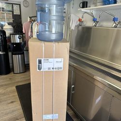 Brand New In The Box Sealed Hot & Cold Free One 5gallon With Water