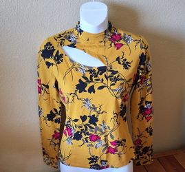 Guess longsleeve top